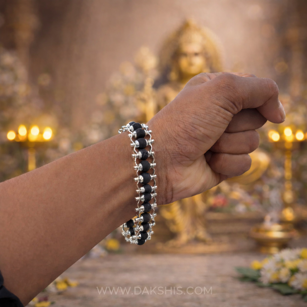 Silver Plated Karungali Bracelet – DAKSHIS