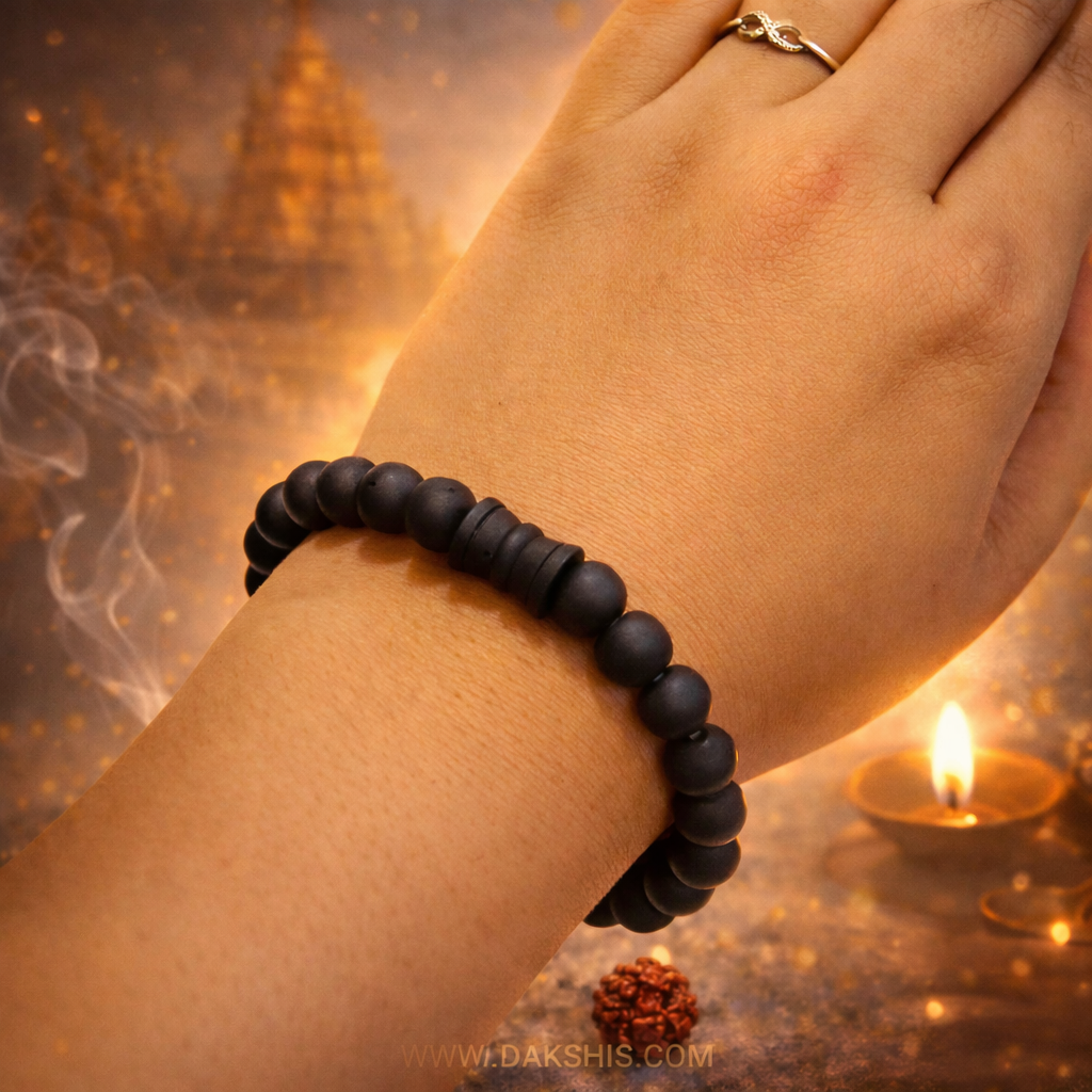Karungali Damaru Bracelet – DAKSHIS