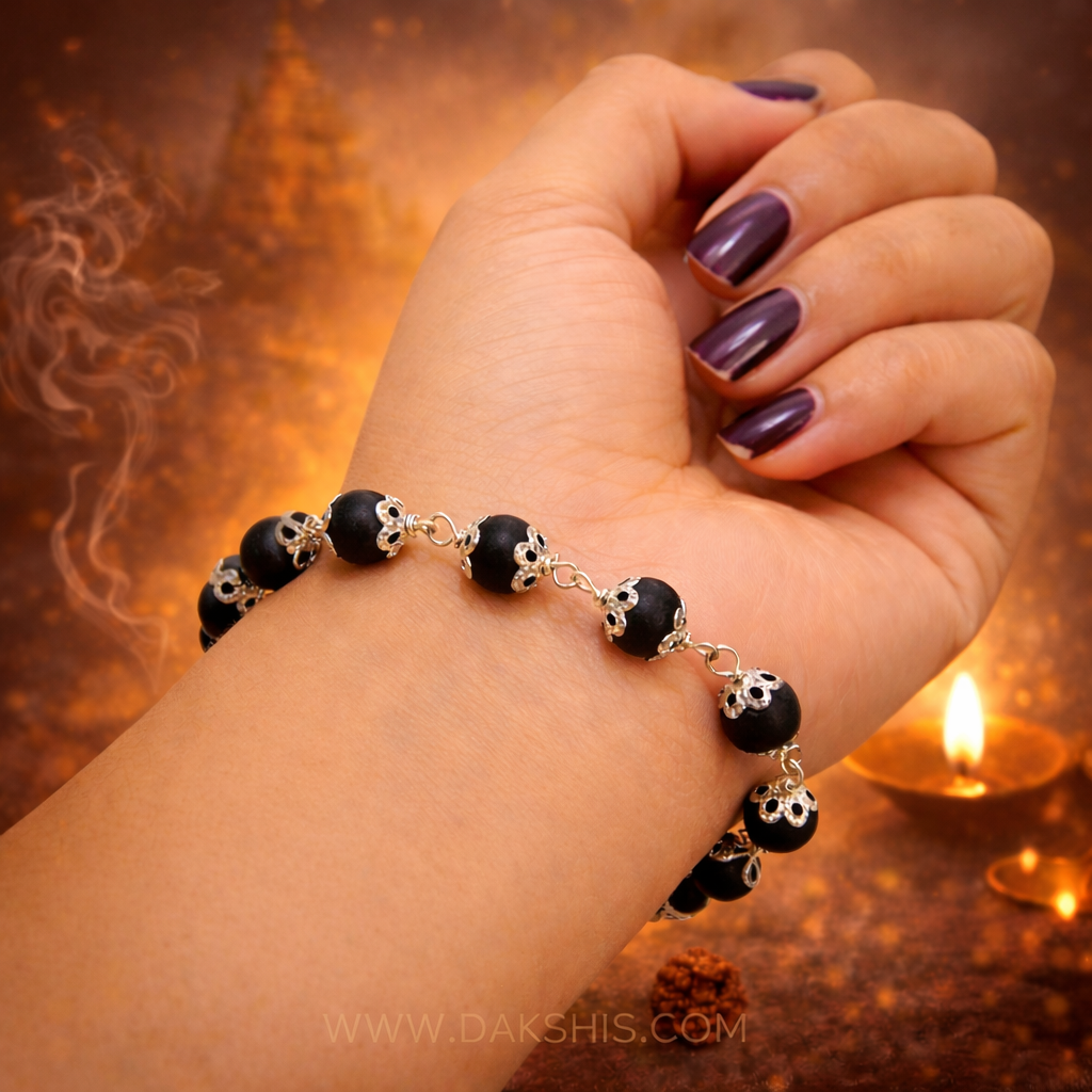 Karungali Bracelet For Girls – DAKSHIS