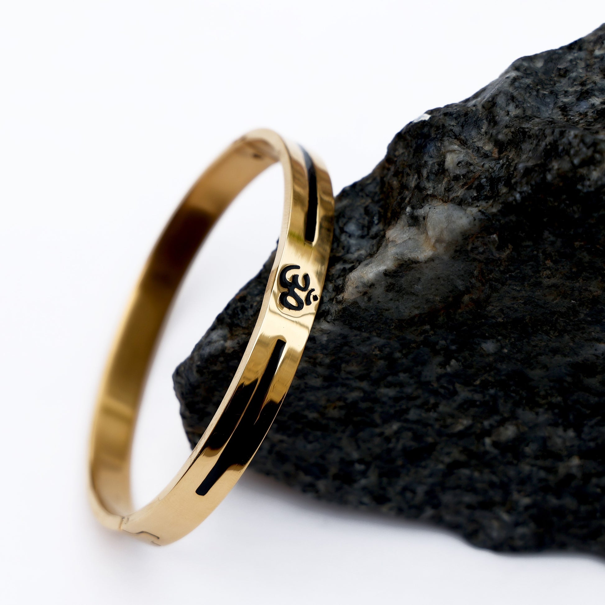 Shiva Om 100% 24k Gold Plated Bracelet – DAKSHIS
