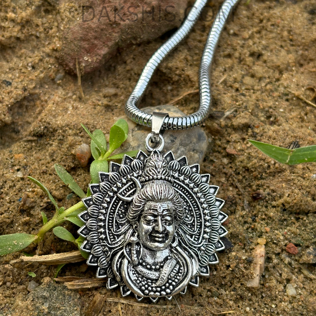 Silver Mahadev Locket With Snake Chain