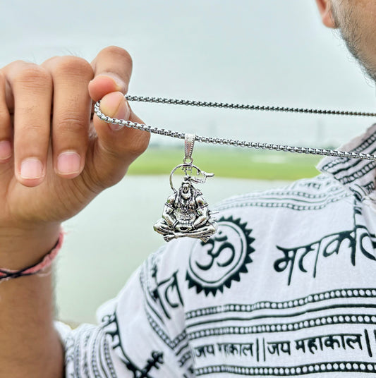 100% Silver Plated Hanuman Locket With Chain