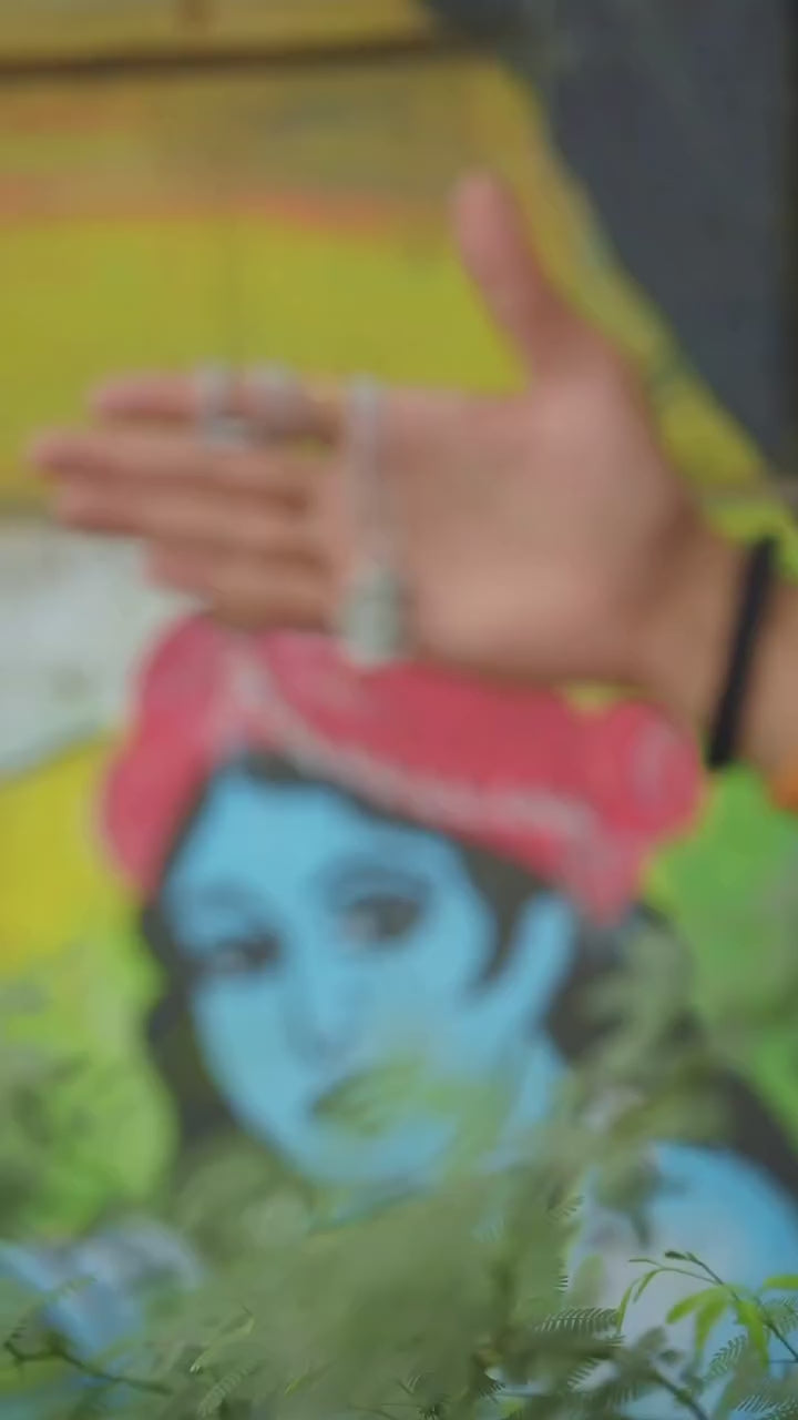dakshis.com_-DKrg6kyhWcR.mp4